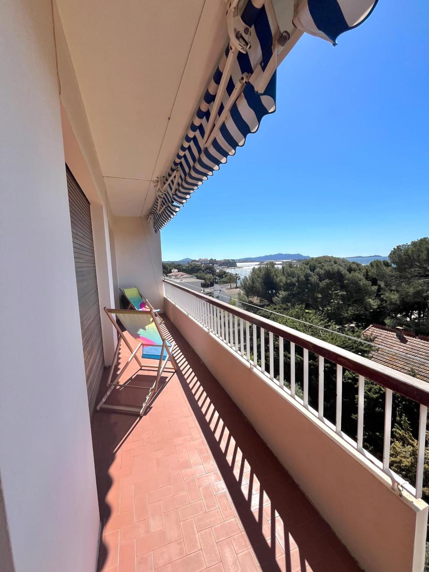 Appartement T3 Terrasse Vue Mer Bandol Exterior photo